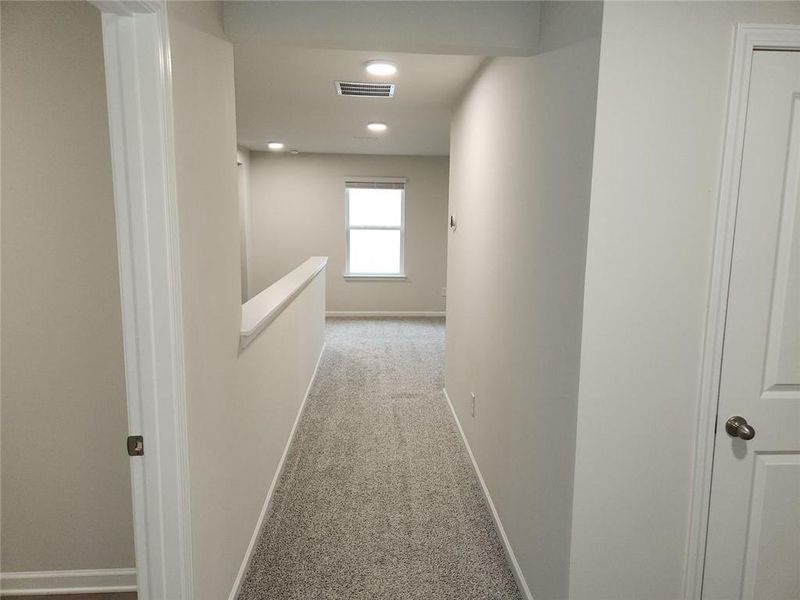 Spacious, unfurnished interior of a new home in The Oaks at Dawson, Dawsonville (Image 50). Spacious, unfurnished interior of a new home in The Oaks at Dawson, Dawsonville (Image 50).