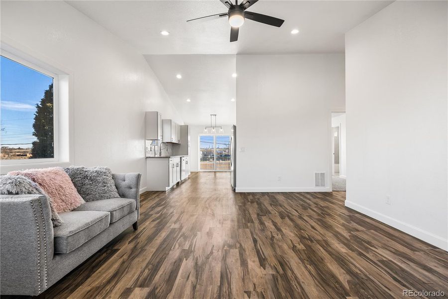 Spacious, unfurnished interior of a new home in , Pueblo (Image 21).