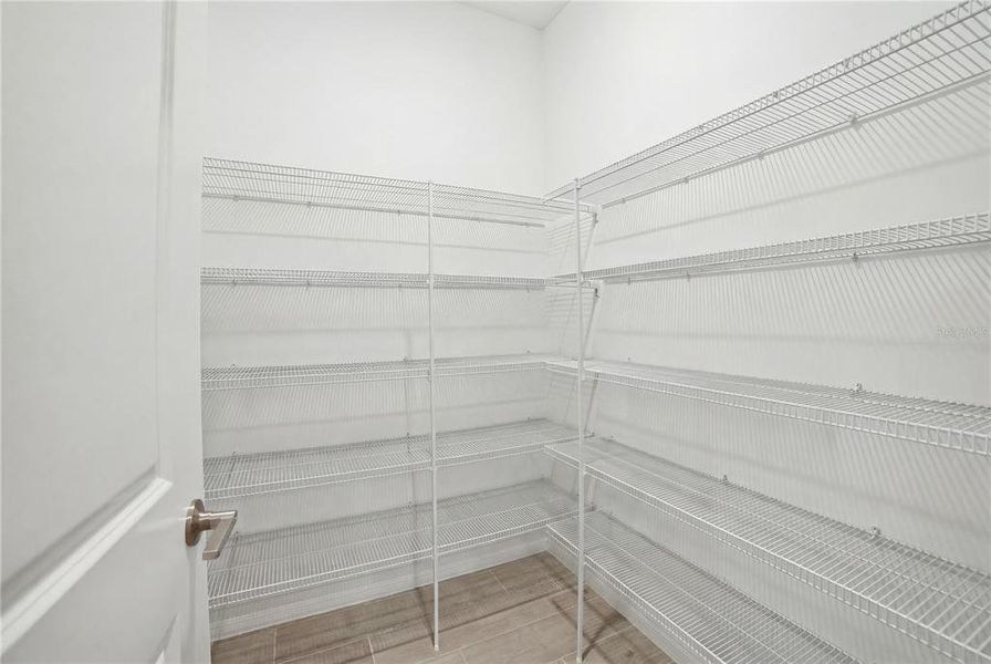 Spacious, unfurnished interior of a new home in Stonegate Preserve, Palmetto (Image 24).