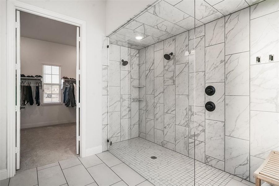 Furnished interior view inside a new home in , Van Alstyne (Image 15).