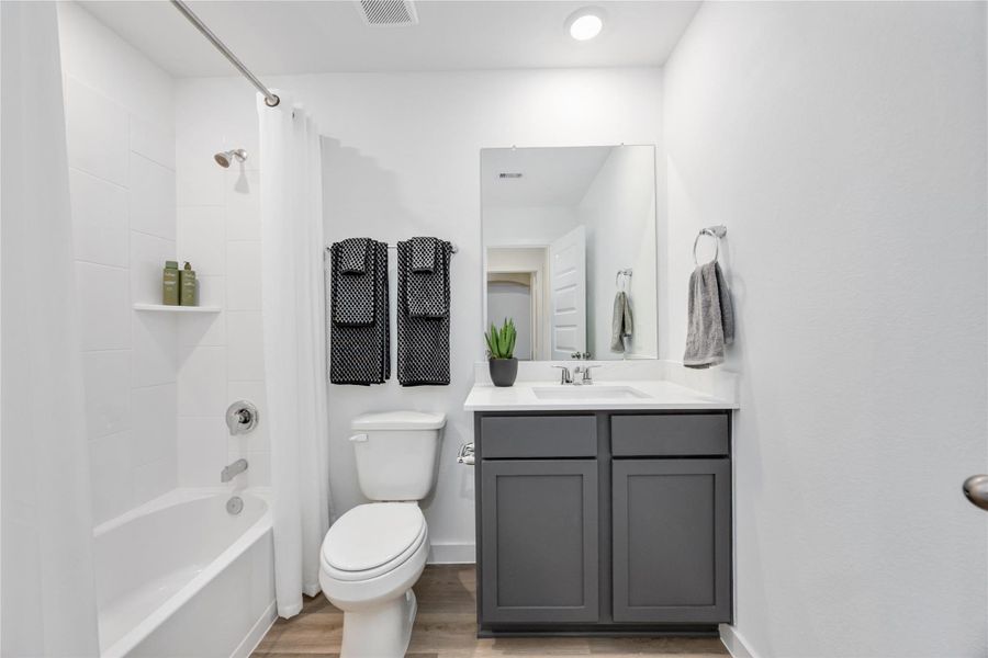 Furnished interior view inside a new home in Highland Court, Houston (Image 11).