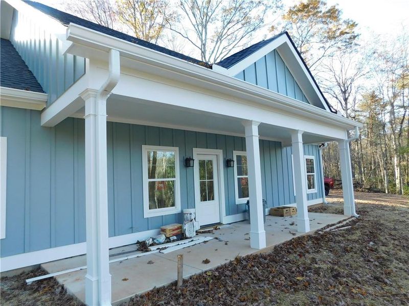 Exterior details and patio area of a home in , Dahlonega (Image 11).