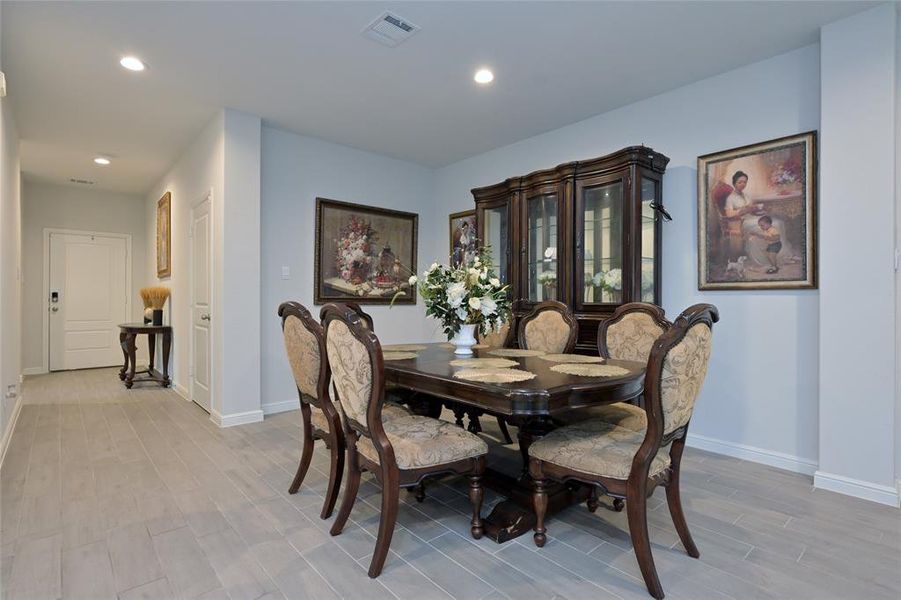Furnished interior view inside a new home in , Fort Worth (Image 13).