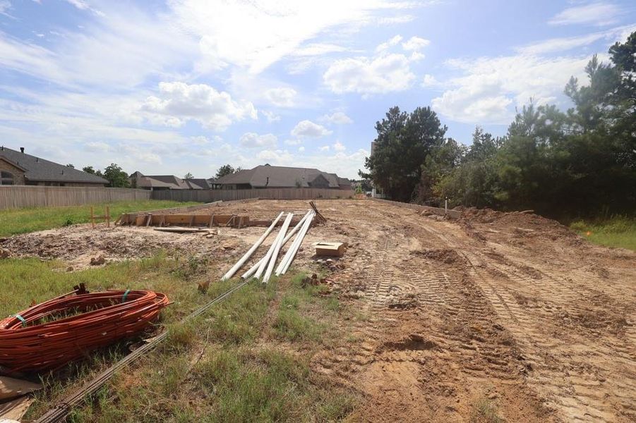 Every foundation at DWH is engineered and it’s inspected three times! We do not do “batch” testing. Rest easy knowing your foundation comes with a 10 year warranty. Every foundation at DWH is engineered and it’s inspected three times! We do not do “batch” testing. Rest easy knowing your foundation comes with a 10 year warranty.