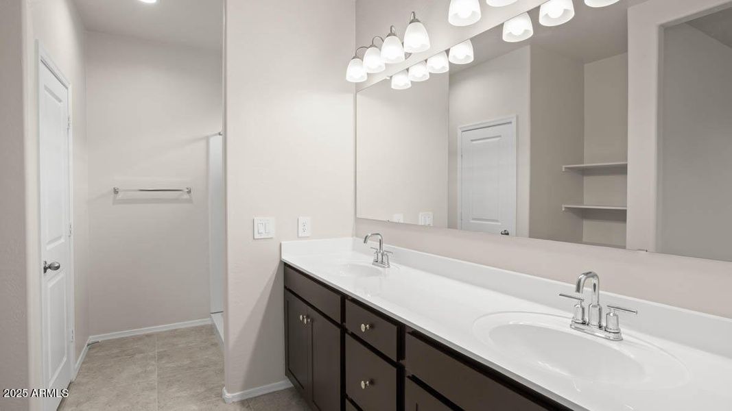 Mockingbird-Estrella Vista - 3530 - 3730