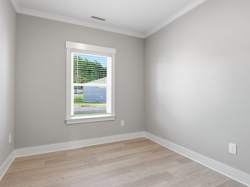 Spacious, unfurnished interior of a new home in Watkins Glen, Raleigh (Image 12).