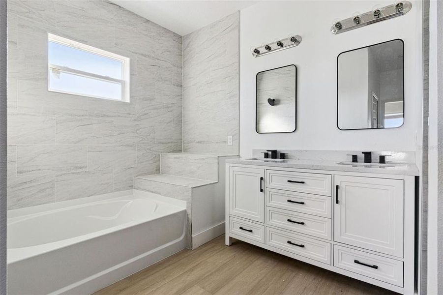 Furnished interior view inside a new home in , Kissimmee (Image 11).