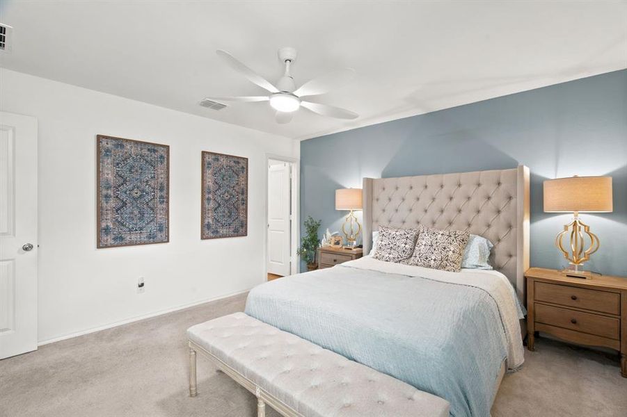 Huge Primary Bedroom with En-suite bathroom of 1028 Naranjos Dr, Haslet TX in Rancho Canyon