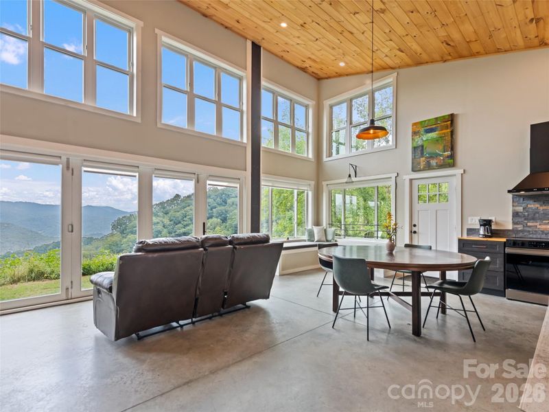 Community amenities in , Clyde (Image 20).