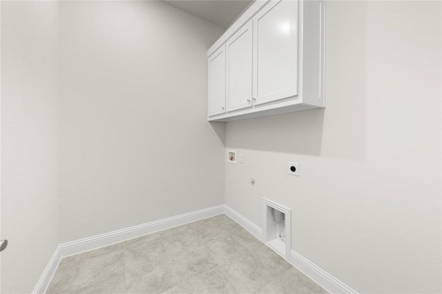 CASSANDRA - B_Laundry