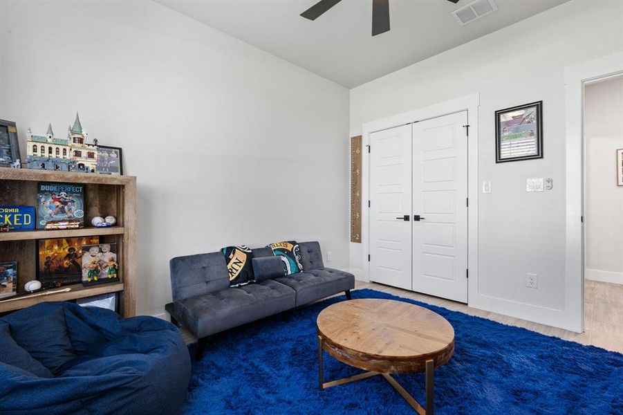 Furnished interior view inside a new home in Pecan Plantation, Granbury (Image 15).