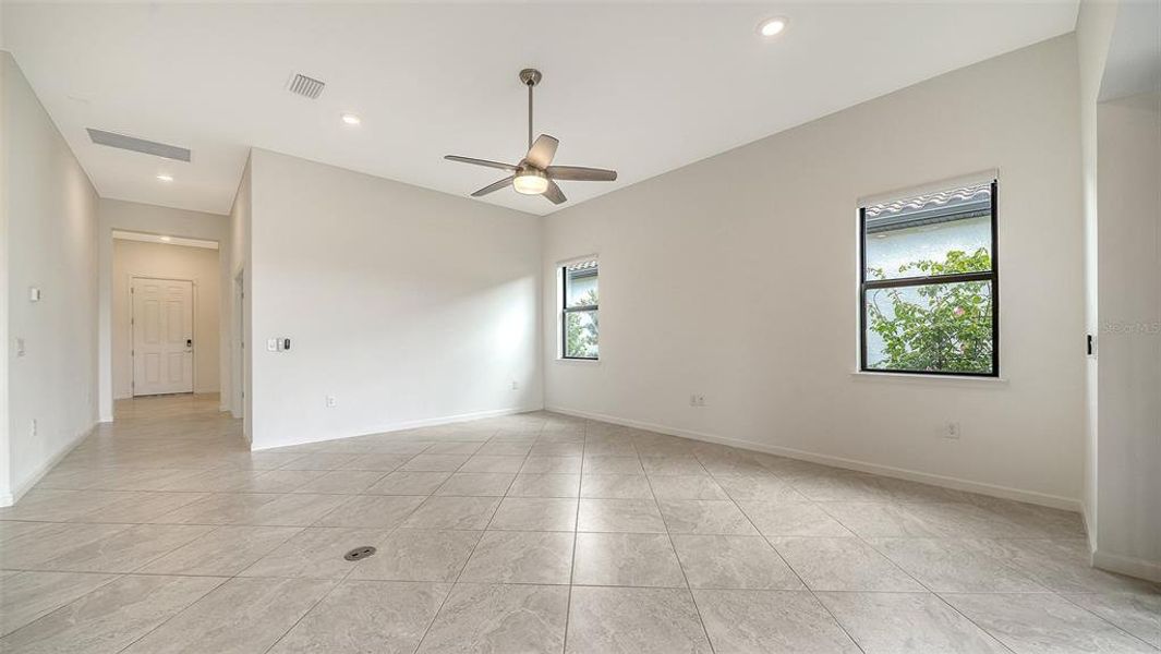 Spacious, unfurnished interior of a new home in , Nokomis (Image 36).