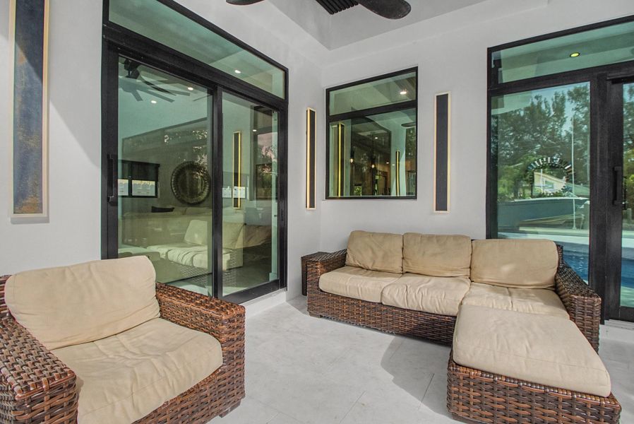 accutour_2634 se 14th st-013