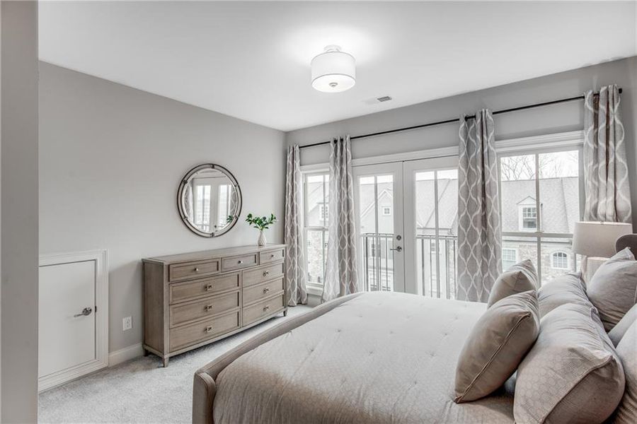 Furnished interior view inside a new home in Laurel View, Suwanee (Image 48).
