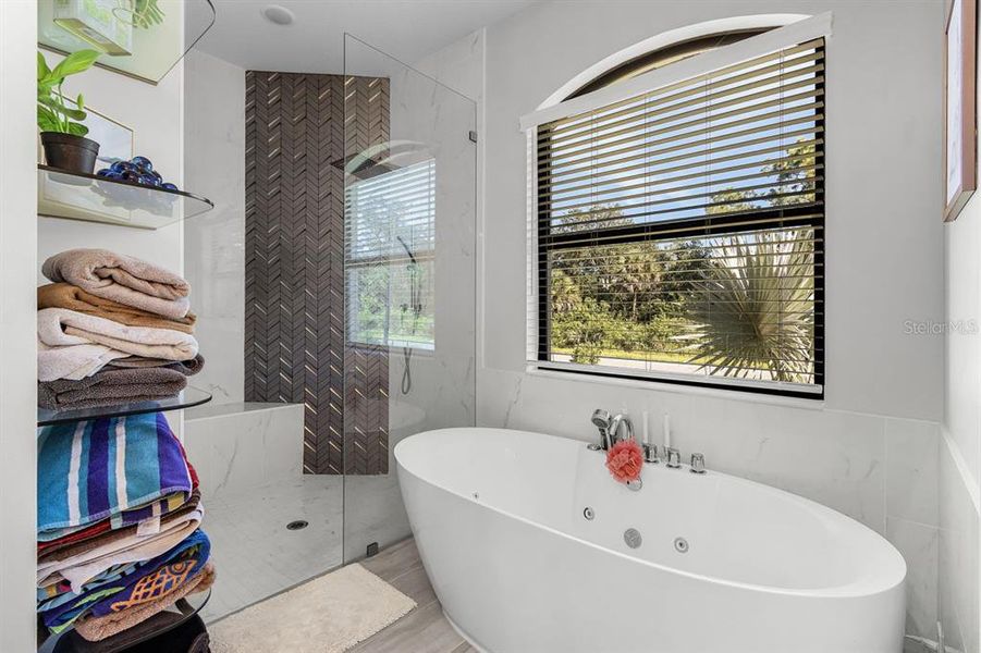 Furnished interior view inside a new home in , Port Charlotte (Image 9).