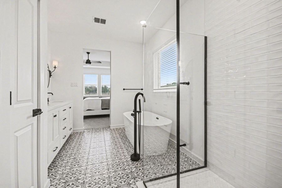 Furnished interior view inside a new home in Centennial Oaks, Santa Fe (Image 30).