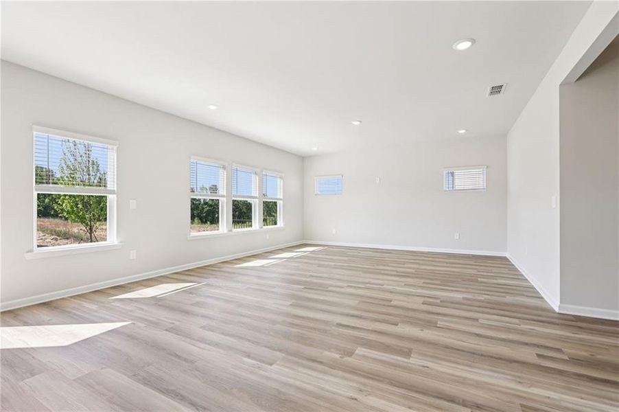 Spacious, unfurnished interior of a new home in Preserve at Mountain Creek, Pendergrass (Image 18).