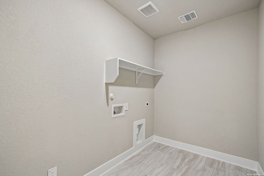 Spacious, unfurnished interior of a new home in Stetson Ridge, Marion (Image 19). Spacious, unfurnished interior of a new home in Stetson Ridge, Marion (Image 19).