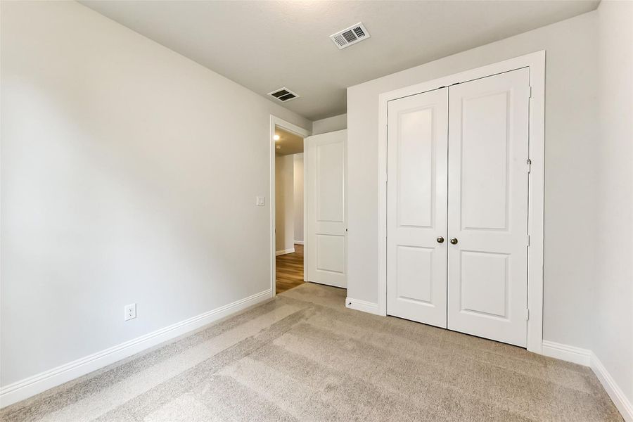 Spacious, unfurnished interior of a new home in Evergreen 50', Conroe (Image 15). Spacious, unfurnished interior of a new home in Evergreen 50', Conroe (Image 15).