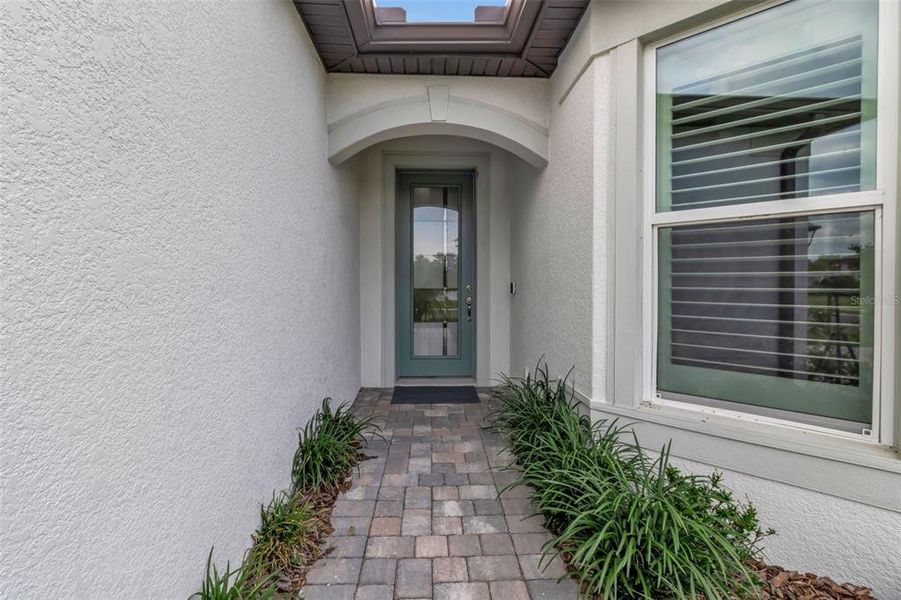 Exterior details and patio area of a home in , Parrish (Image 28).