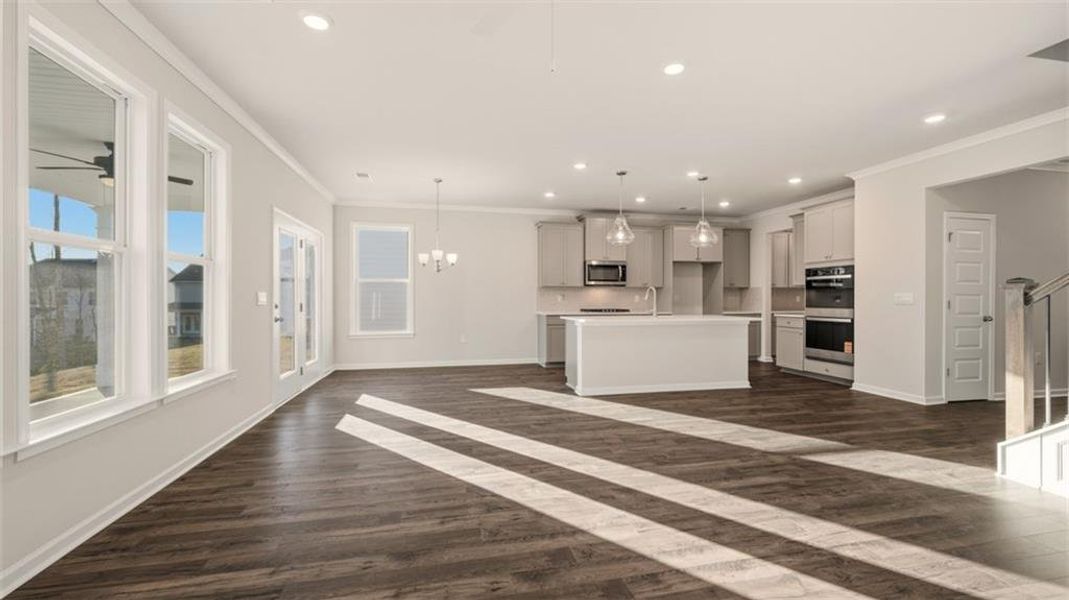 Spacious, unfurnished interior of a new home in Water Oak Estates, Lawrenceville (Image 30).