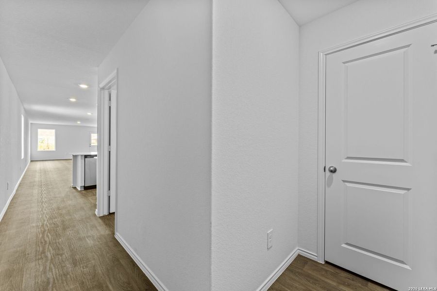 Spacious, unfurnished interior of a new home in Sereno Springs, Converse (Image 21). Spacious, unfurnished interior of a new home in Sereno Springs, Converse (Image 21).