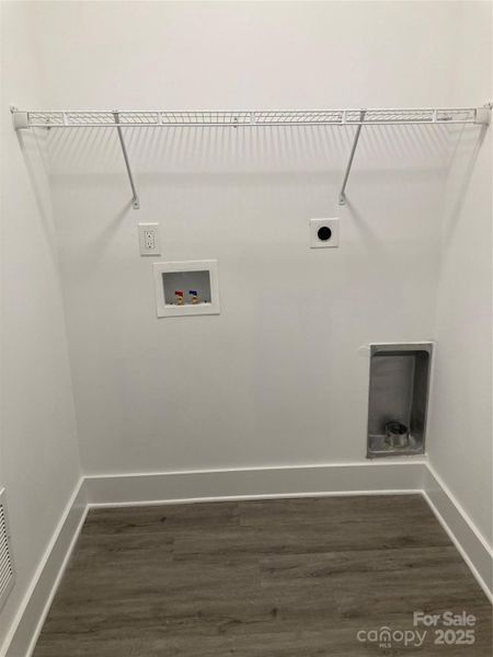 Spacious, unfurnished interior of a new home in , Gastonia (Image 11).