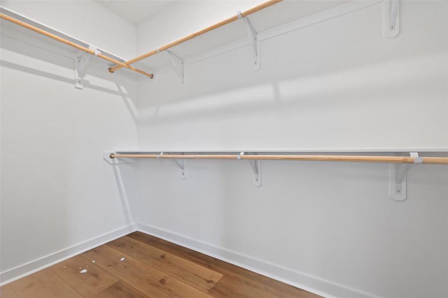 Spacious, unfurnished interior of a new home in Mostyn Springs, Magnolia (Image 27).