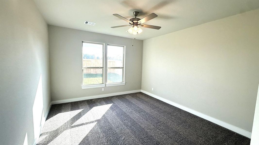 Spacious, unfurnished interior of a new home in Sorella, Tomball (Image 13).