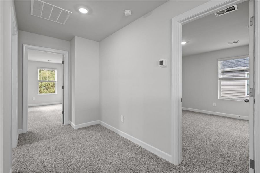 Spacious, unfurnished interior of a new home in Brayfield Manor - Heritage Collection, Wellford (Image 19).
