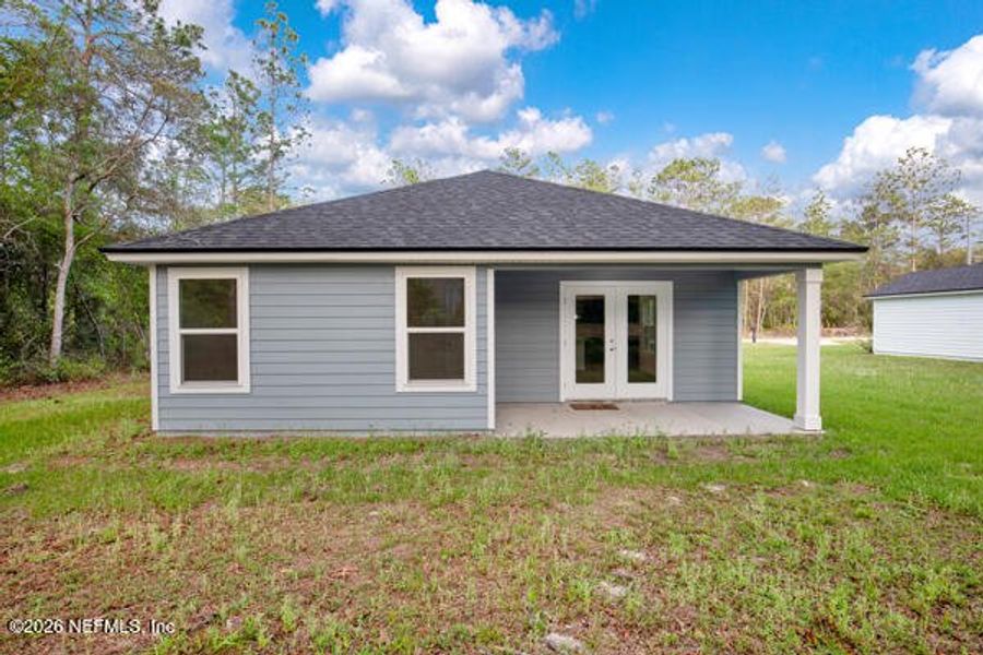 Exterior details and patio area of a home in , Satsuma (Image 33).