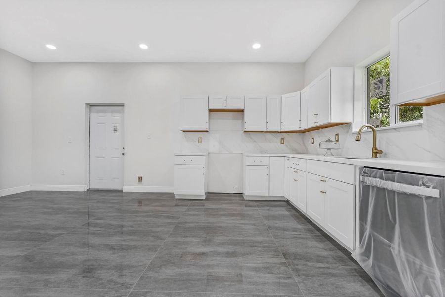 Image 29 of a home in .