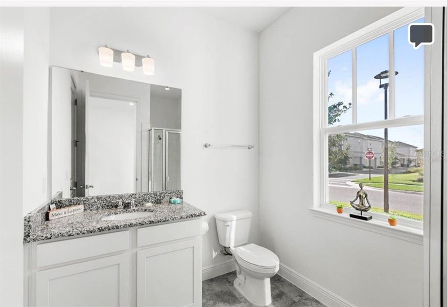 Furnished interior view inside a new home in , Orlando (Image 18).