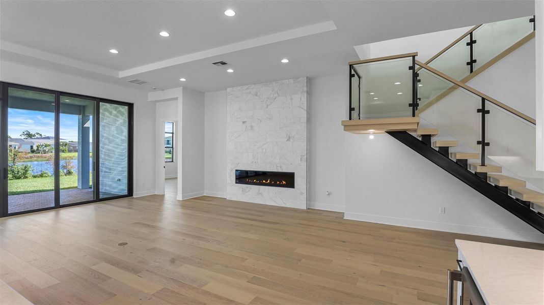 Spacious, unfurnished interior of a new home in , Palm Beach Gardens (Image 56).