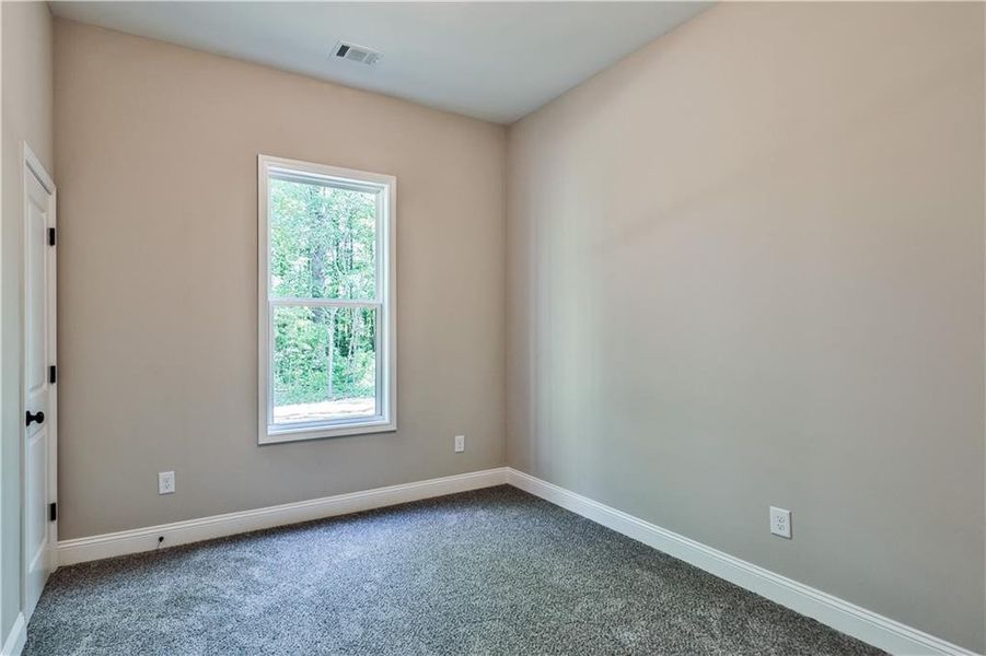 Spacious, unfurnished interior of a new home in , Temple (Image 12).
