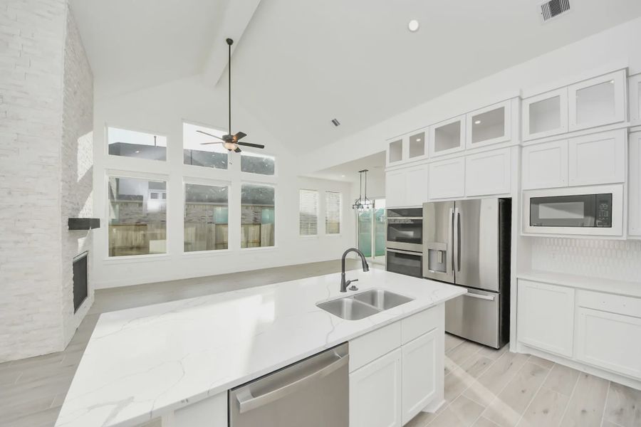 Representative furnished interior of a home built from the Bonneville by Chesmar Homes in Meridiana 50's and 60's, Manvel (Image 10).