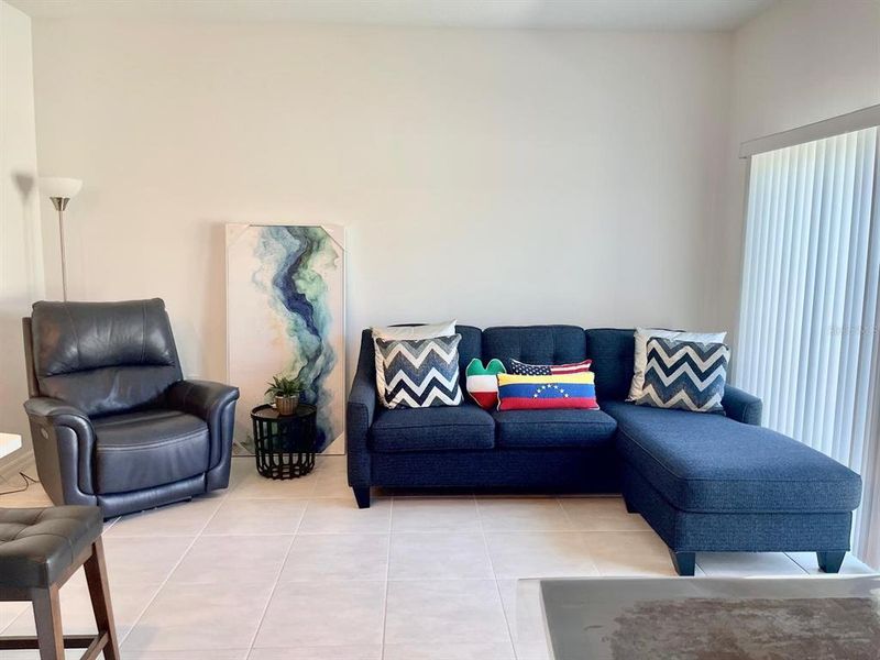 Furnished interior view inside a new home in , Davenport (Image 8). Furnished interior view inside a new home in , Davenport (Image 8).