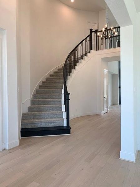Spacious, unfurnished interior of a new home in Dunham Pointe, Cypress (Image 18).