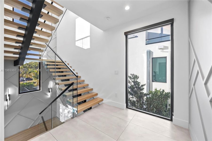 Furnished interior view inside a new home in , Fort Lauderdale (Image 64).