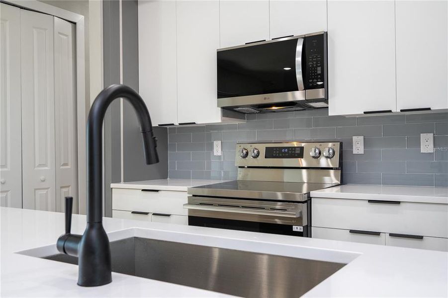 Close-up of interior finishes inside a home in , Port Charlotte (Image 41). Close-up of interior finishes inside a home in , Port Charlotte (Image 41).