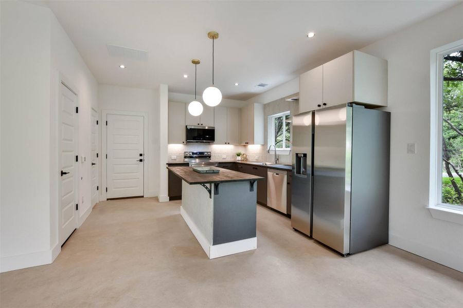 Furnished interior view inside a new home in , Leander (Image 3).