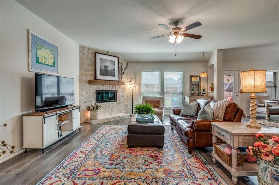 Furnished interior view inside a new home in , Aubrey (Image 17). Furnished interior view inside a new home in , Aubrey (Image 17).