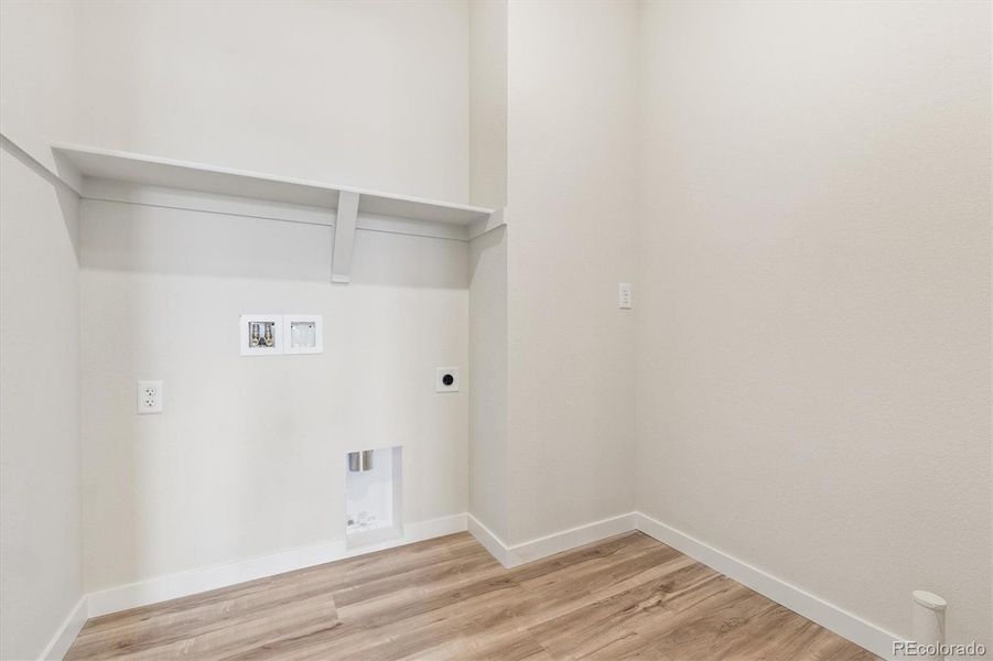 Spacious, unfurnished interior of a new home in Floret Collection at Parkdale Commons, Lafayette (Image 22).