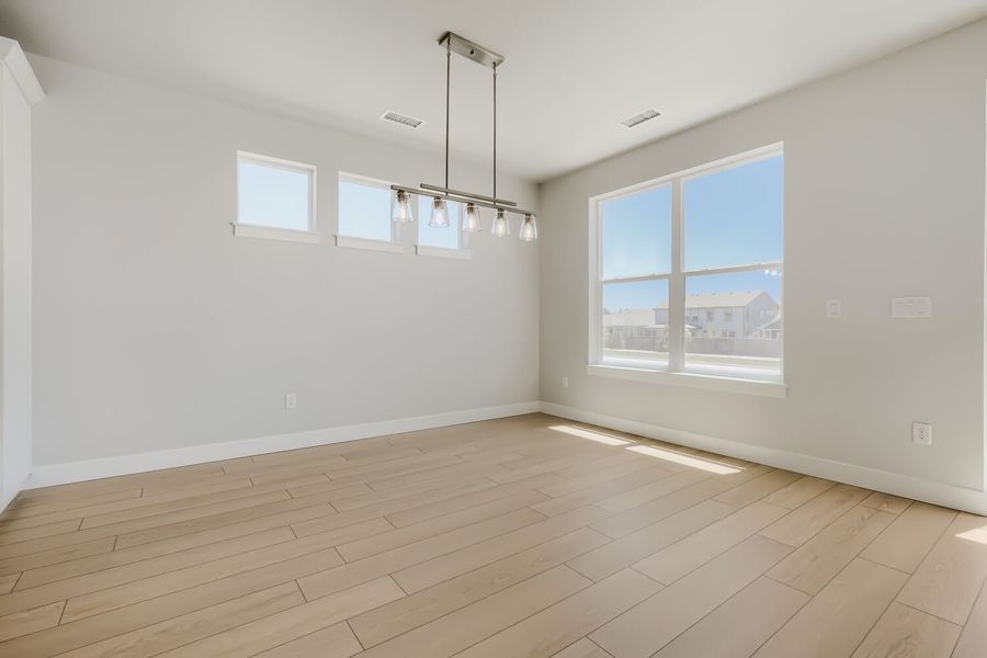 7935 Schoolhouse - Dining Area
