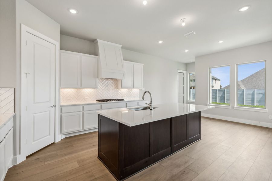 Furnished interior view inside a new home in Painted Tree Lakeside, McKinney (Image 8).