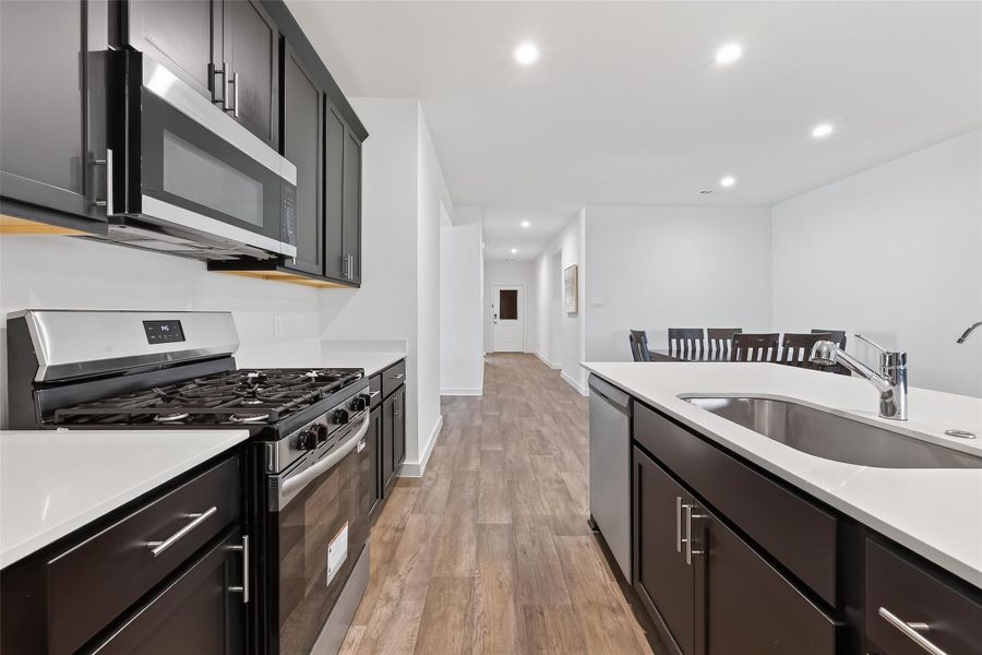 Furnished interior view inside a new home in Evergreen, Rosenberg (Image 11).