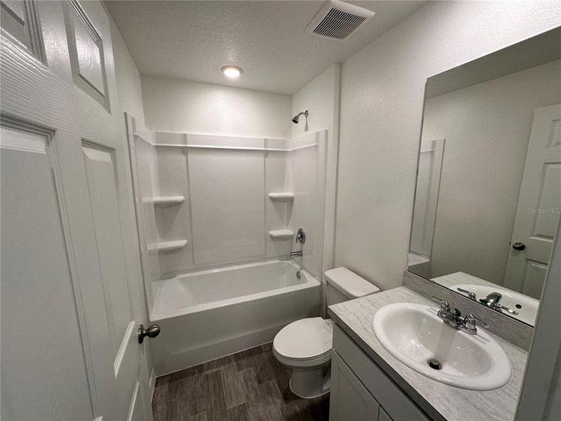 Furnished interior view inside a new home in Palm Coast, Palm Coast (Image 5).