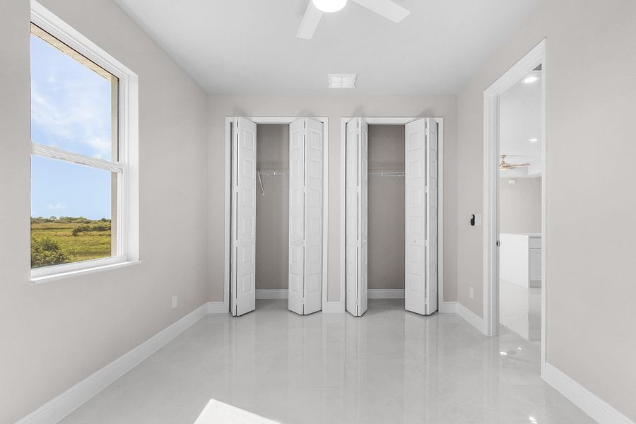 Spacious, unfurnished interior of a new home in , Port LaBelle (Image 14).