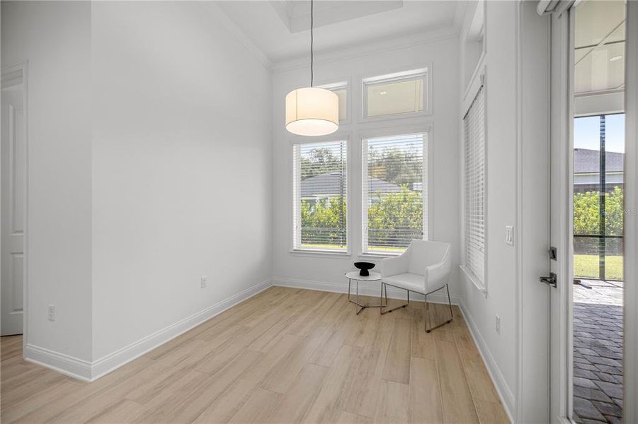 Eat in area in the kitchen