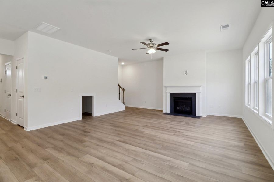 Spacious, unfurnished interior of a new home in Boykin Hills, Chapin (Image 17).
